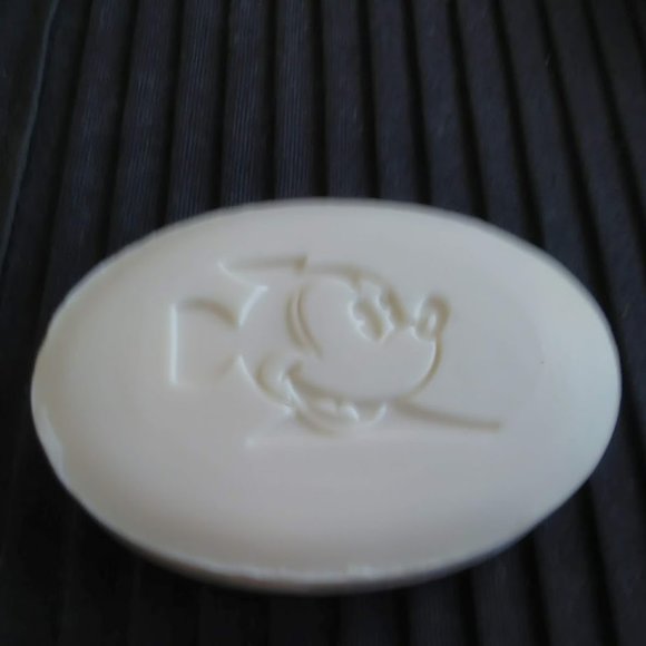 Vintage Walt Disney Soap/Mickey Mouse - Picture 3 of 4